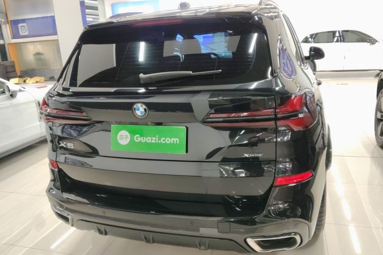 Used BMW X5 2023 xDrive 30Li Luxury M Sport Night Edition Package
