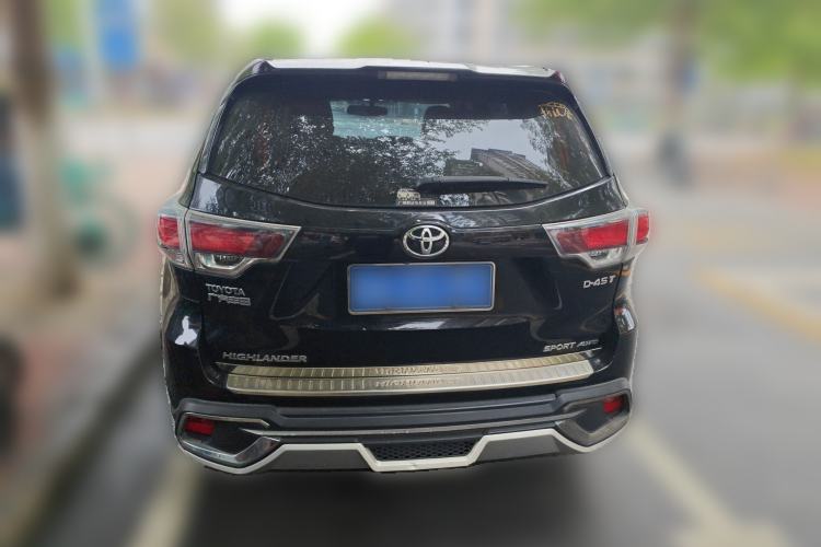 Used Toyota Highlander 2015 2.0T Four-Wheel Drive Luxury Navigation Version with 7 Seats