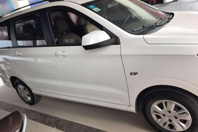 Used Wuling Hongguang 2021 1.5L S Comfort Edition LAR