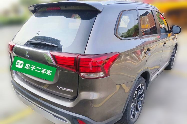 Used Mitsubishi Outlander 2020 2.0L Two-Wheel Drive Enjoyment Version 5 Seats
