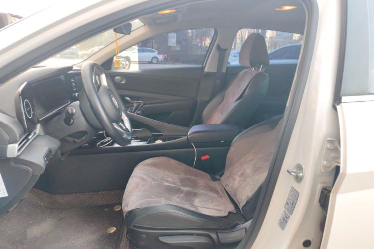 Used Hyundai Elantra 2023 1.5L CVT GLX Elite Edition
