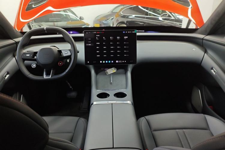 Used Xiaomi Auto YU7 2025 Ultra-Long Range High-Performance All-Wheel-Drive Max Edition