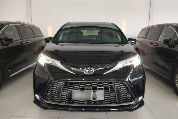 Used Toyota Granvia 2024 2.5L Hybrid Prestige PLUS Edition