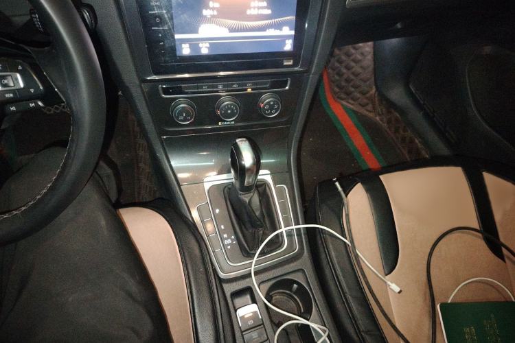 Used Volkswagen Golf 2020 280TSI DSG Comfort Version Gear Lever