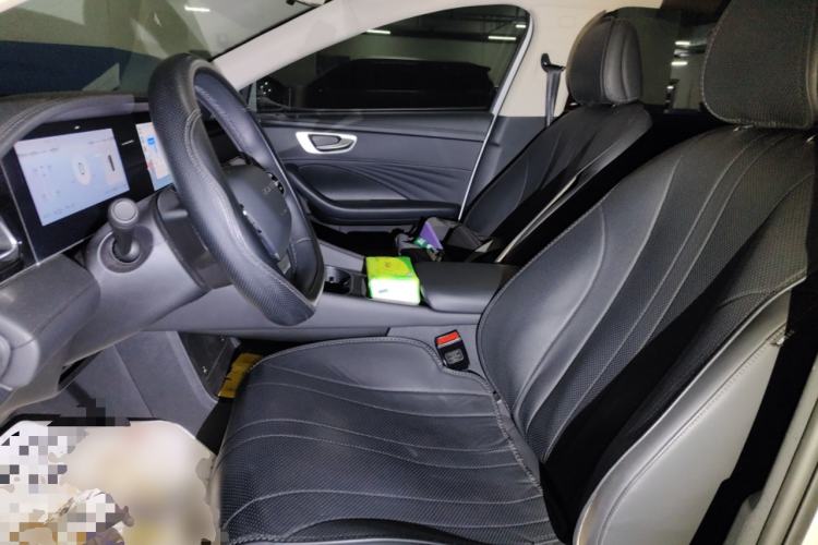 Used Roewe D7 2025 DMH 125km World Champion Edition
