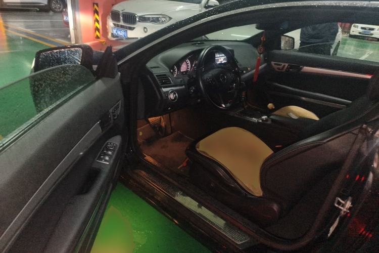 Used Mercedes-Benz E-Class 2011 E 260 CGI Coupe
