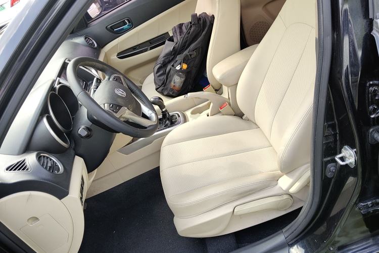 Used CHANGAN Eado 2015 1.6L Manual Luxury Model China V Standard