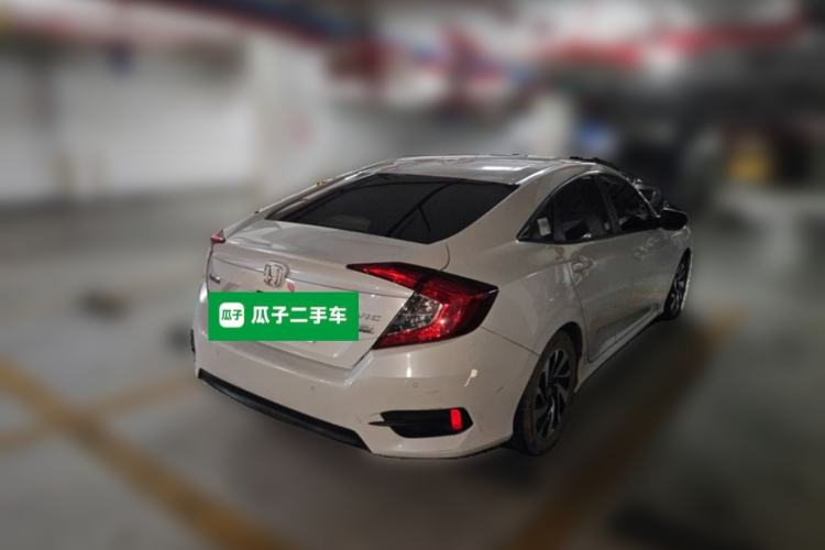 Used Honda Civic 2016 220TURBO CVT Luxury Edition
