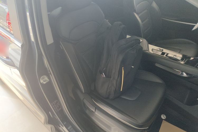 Used Hyundai Custo 2021 270TGDi Prestige LUX Right Front Seat