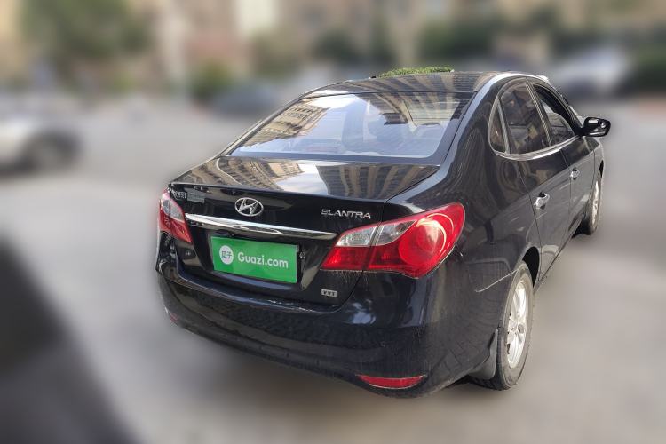 Used Hyundai Celesta 2011 1.6L Manual Luxury Model
