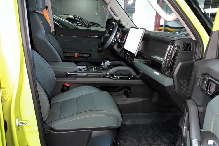 Used JETOUR Traveler 2023 2.0T Four-Wheel Drive Conqueror
