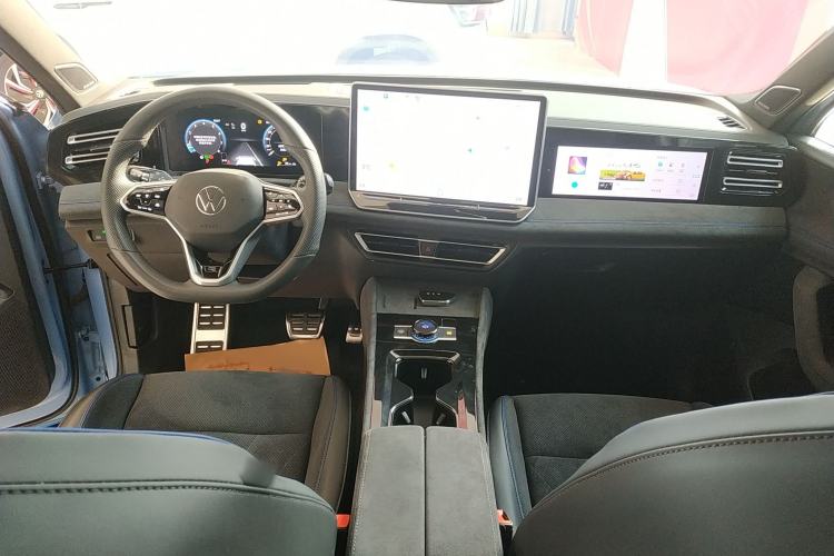 Used Volkswagen Tiguan L 2024 PRO 380TSI Four-Wheel Drive R-Line Prestige Edition
