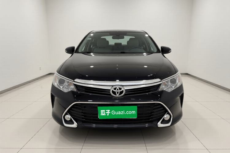 Used Toyota Camry 2016 2.0G 10th Anniversary Leading Edition
