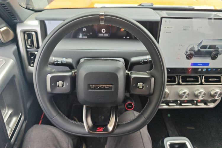 Used iCAR V23 2026 Model V23S 501 Four-Wheel Drive Peak Performance Edition Steering Wheel