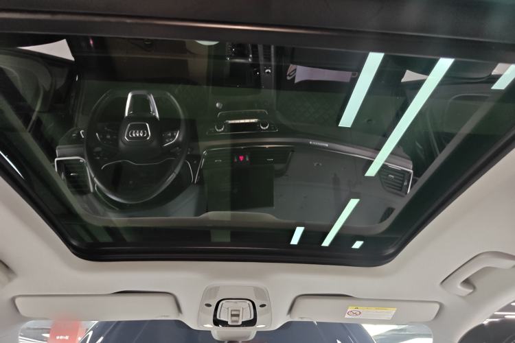 Used Audi Q5L 2022 40T Luxury Dynamic Model