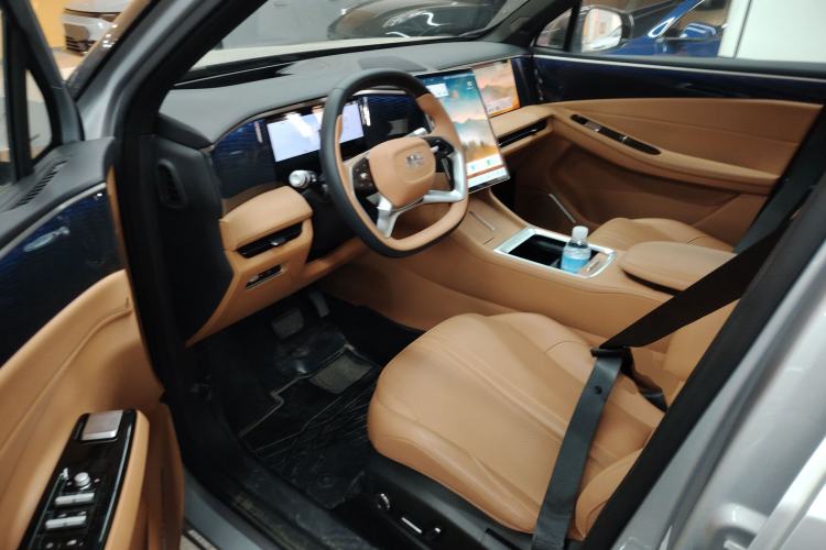 Used Geely Galaxy L7 2025 EM-i 115km Exploration+ Edition
