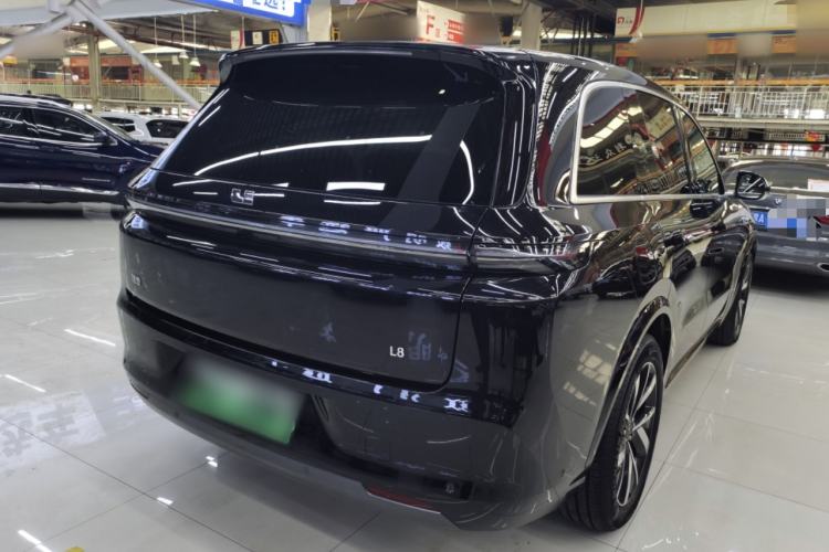 Used Li Auto L8 2023 Pro Model
