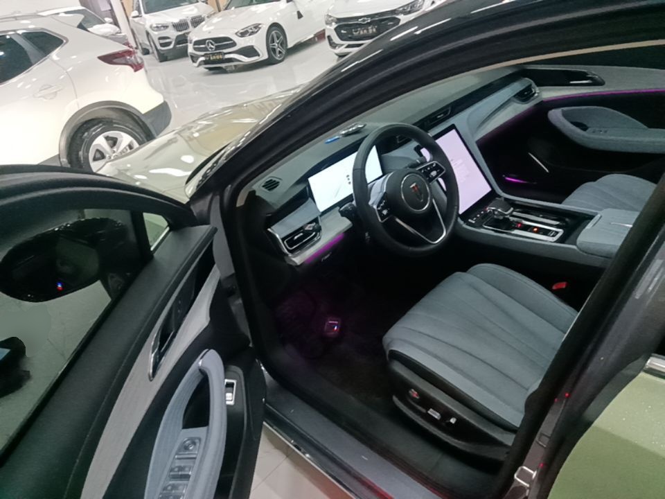 Hongqi H5 PHEV 2025 170 Super Hybrid Version — снимка 18