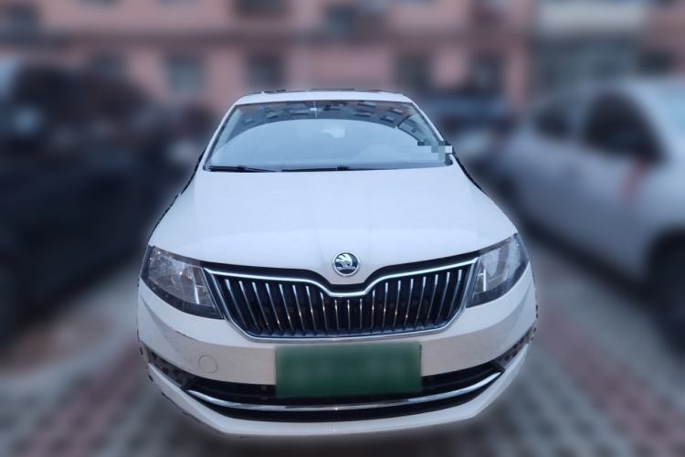 Used Skoda Rapid 2018 1.6L Manual Comfort Edition