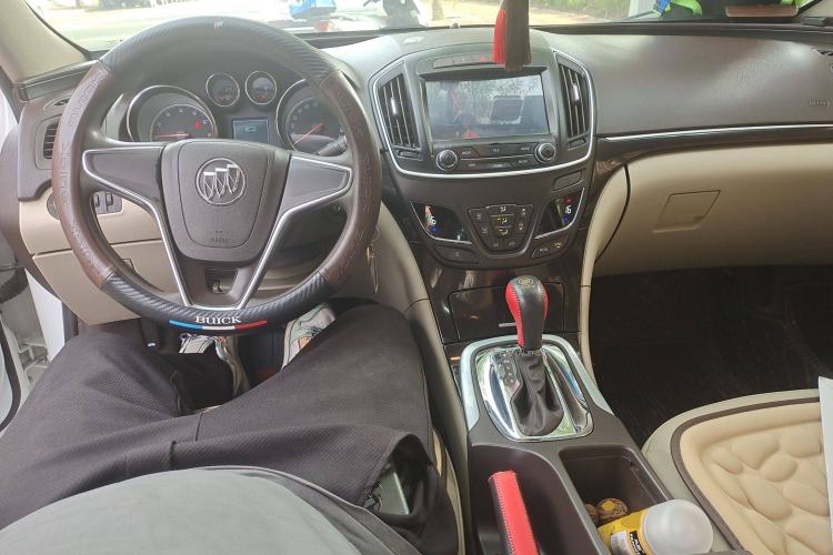 Used Buick Regal 2015 2.0L Leading Fashion Edition
