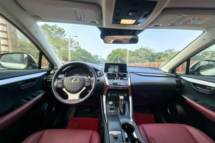 Used Lexus NX 2020 300h Front-Drive FENGSHANG Version China VI Standard Interior 1