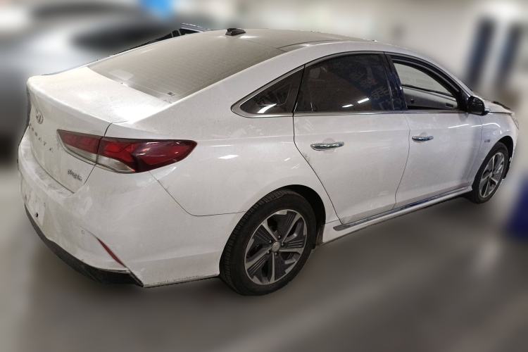 Used Hyundai Sonata Plug-in Hybrid 2018 2.0 PHS Smart Connect Version China VI Standard
