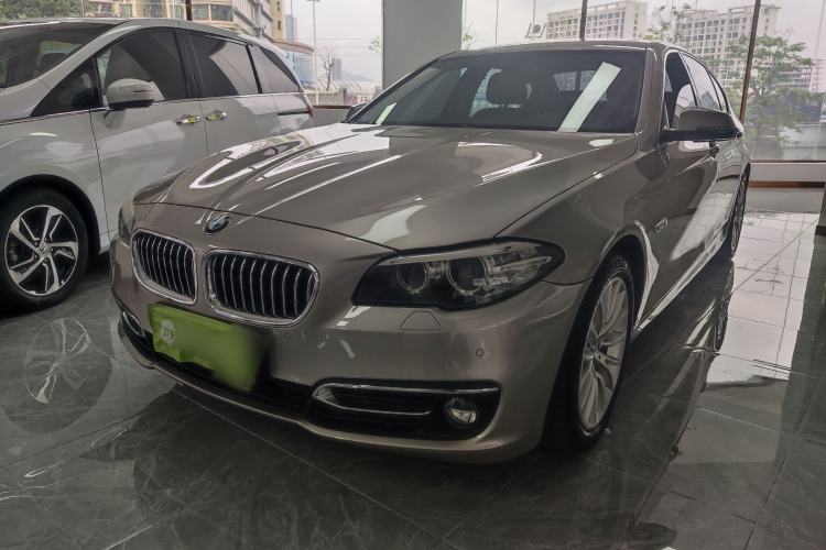 Used BMW 5 Series 2014 525Li Luxury Design Package