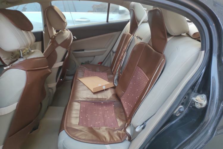 Used Bestune B50 2013 1.6L manual Comfort trim level