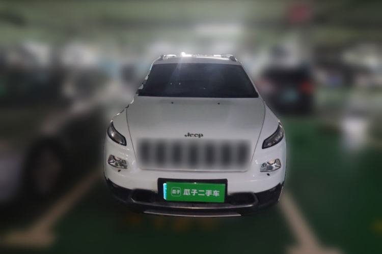 Used Jeep Cherokee 2014 2.4L Luxury Edition