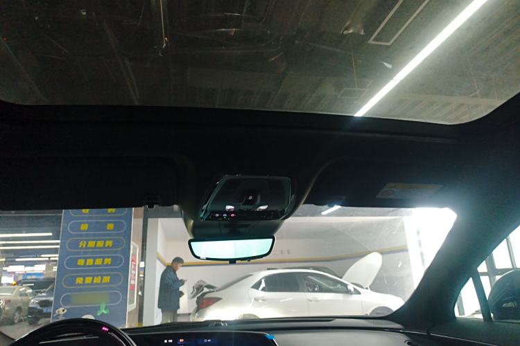 Used Cadillac LYRIQ 2022 Four-Wheel-Drive High-Performance Deluxe Edition