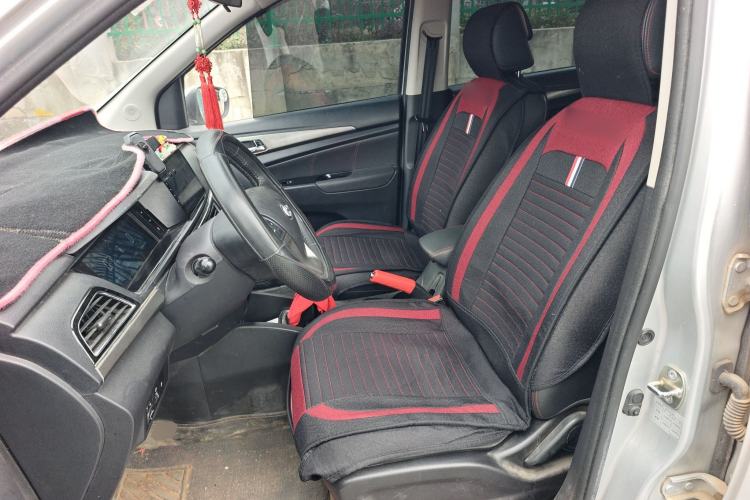 Used CHANGAN KAICHENG Oushang A600 2016 1.5L Manual Luxury 7-Seater Left Front Seat