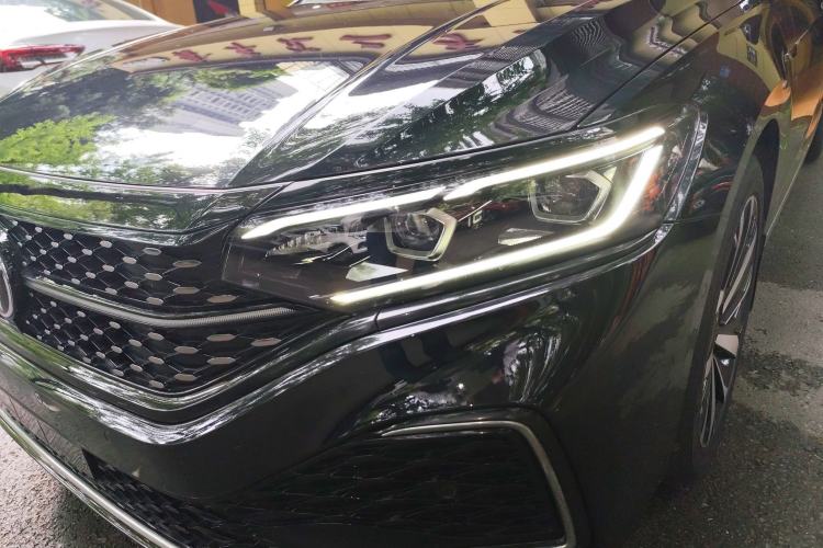 Used Volkswagen Passat 2022 330TSI Starry Luxury Edition Left Front Headlight