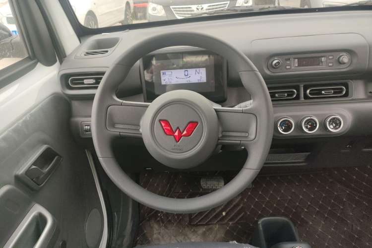 Used Wuling Zhiguang New Energy 2025 Standard Model