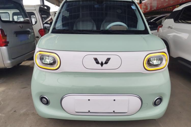 Used Wuling Hongguang MINIEV 2024 3rd Generation 215km Youth Edition Front
