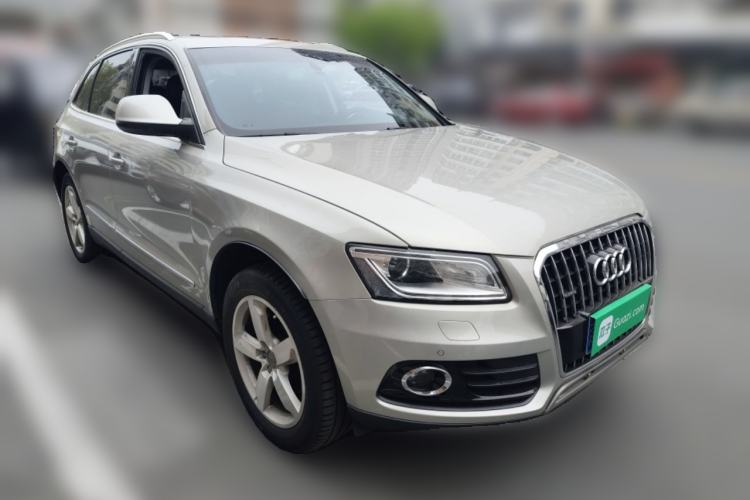 Used Audi Q5 2013 40 TFSI Comfort Edition Front Right 45 Deg