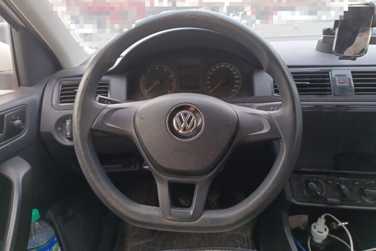 Used Volkswagen Santana 2019 1.5L Manual Fashion Edition China VI Standard Steering Wheel