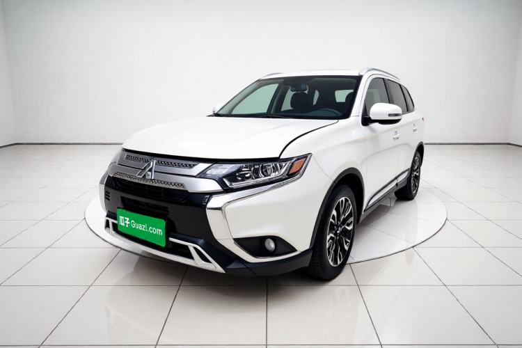Used Mitsubishi Outlander 2019 2.0L Two-Wheel Drive Comfort Edition 5 Seats China VI Standard Guazi used car, China used car export, Used car for sale, Used  cars, Cheapest cars for sale