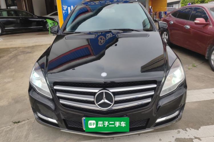 Used Mercedes-Benz R-Class 2017 R 320 4MATIC Business Edition Prestige Model Front