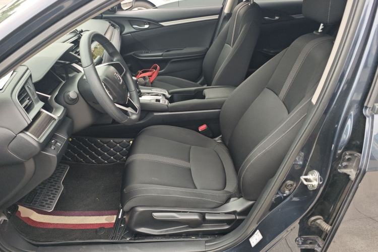 Used Honda Civic 2021 HATCHBACK 220TURBO CVT New Trendsetter
