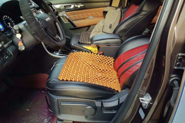 Used Haval H2 2016 Red Label 1.5T Automatic Two-Wheel Drive Elite Model
