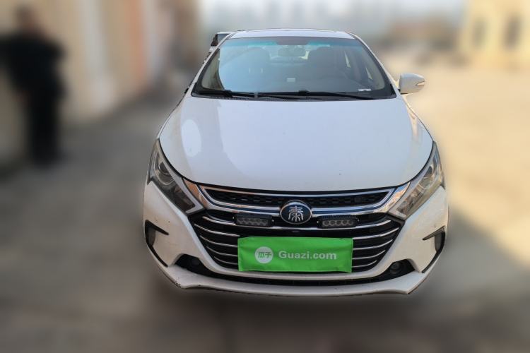 Used BYD Qin New Energy 2017 1.5T Luxury Model Front