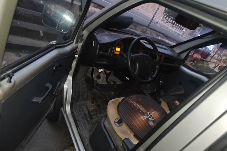 Used Wuling Zhiguang 2013 1.0L Practical Version