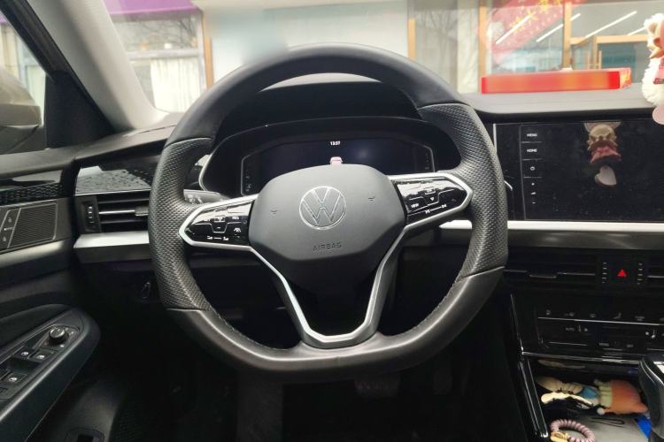 Used Volkswagen Passat 2022 330TSI Starry Luxury Edition Steering Wheel