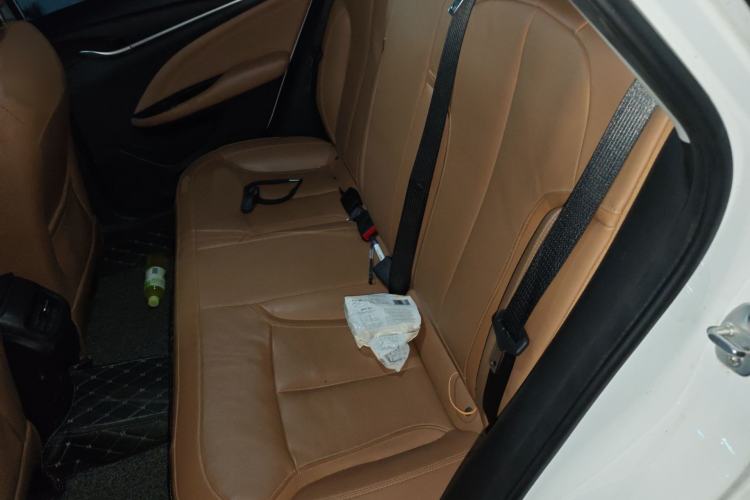 Used Buick Excelle GX 2018 18T Automatic Flagship Model Interior 4