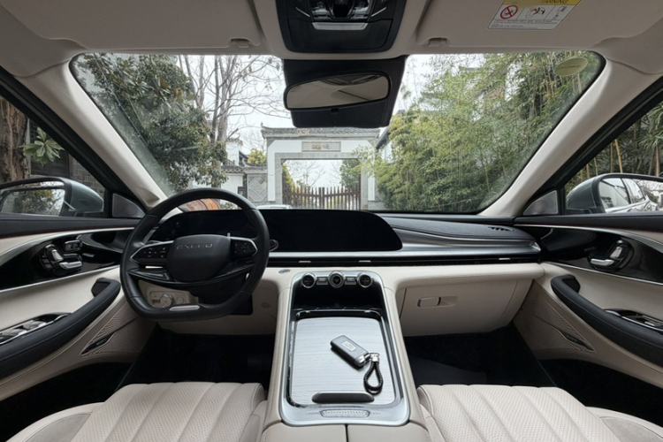 Used EXEED Lingyun 2024 300T Two-Wheel Drive Starlight Edition
