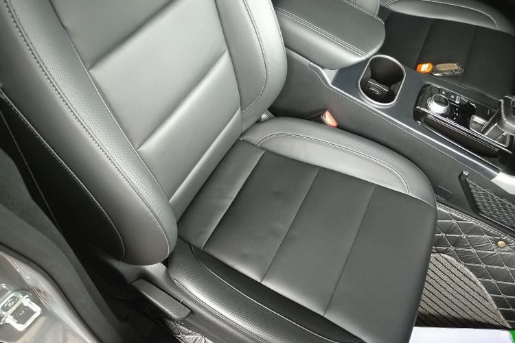 Used Great Wall Poer 2021 2.0T Commercial Version Automatic Diesel 4x4 Elite Long-Box GW4D20M