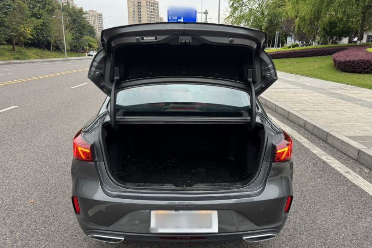 Used CHANGAN Eado 2021 PLUS Blue Whale NE 1.4T GDI DCT Prestige Model