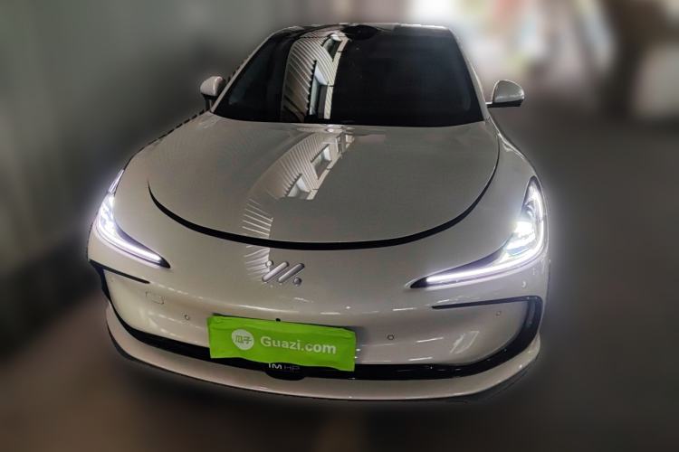 Used IM L6 2024 Max Standard Edition Front