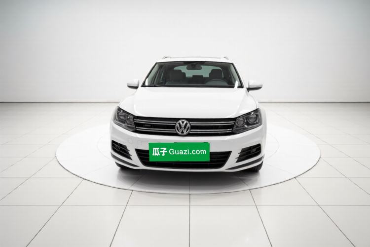 Used Volkswagen Tiguan 2015 1.8TSI Automatic Two-Wheel Drive Luxury Model Exterior 1