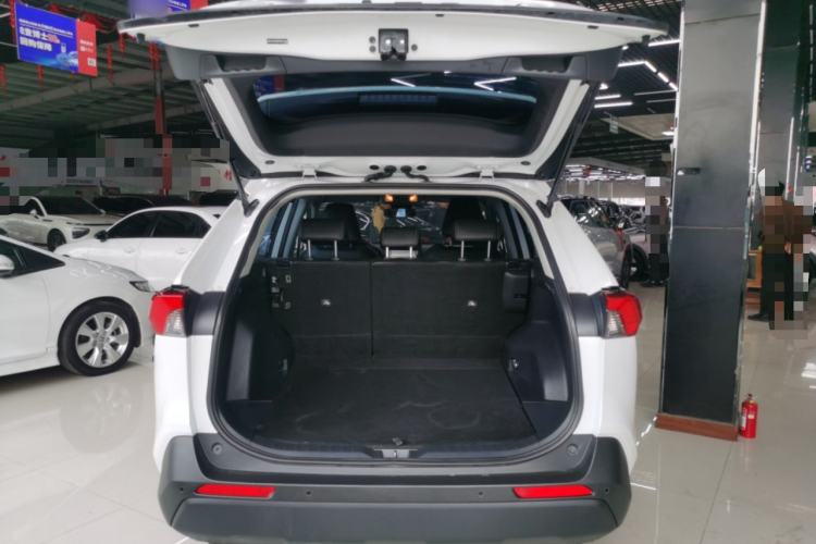 Used Toyota RAV4 2021 2.0L CVT Two-Wheel Drive Urban Edition Trunk